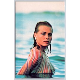 Coral-Lee Fashion Model and Actress Margaux Louise Hemingway 1977 Wet Look Postcard
