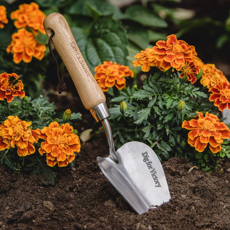 Kent & Stowe Heart Shaped Trowel