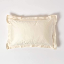 HOMESCAPES Organic Cushion Cover with Raised Seam, Cream/Vanilla, 48 x 74 cm, Satin Cushion Cover with Envelope Closure, Made of Organic Cotton, 400 Thread Count
