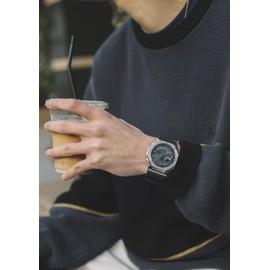 Casio G-SHOCK GM-2100 Series Men's Carbon Core Guard Digital Analog Combination Model, Metal Covered (Black x Silver)