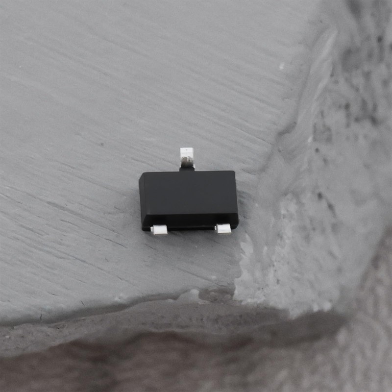 OTOTEC 20PCS SMD Linear Hall Effect Sensor Switch 49E SS49E