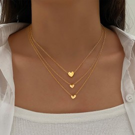 IFKM Layered Gold Choker Necklaces For Women, 14k Gold Plated Pendant Necklace Trendy Dainty Chain Link Necklaces Fashion Jewelry Gift (Heart)
