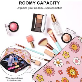 Gmamasim Home Make Up Bags for Women Girls Cute Makeup Bag Cosmetic Travel Makeup Bags Toiletry Pouch Gift for Women Birthday Friend Female Friendship Sister Mom, Daisy, A