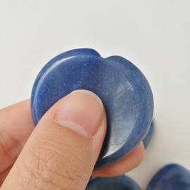 Manekieko Manekieko Natural Blue Aventurine Heart Chakra Thumb Worry Stone,Hand Carved Healing Crystal Shaped Stone for Anxiety Stress Relief Meditation