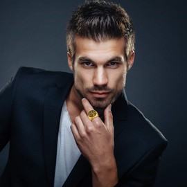 JewelryWe Men's Stainless Steel Ring Hollow Tree of Life Signet Ring Bands,Gold X1/2