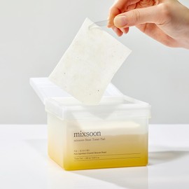 mixsoon mixsoon Bean Toner Pad,Moisturizing, Elasticity,Exfoliation, Bean Extracts, Cotton Pad (280ml/9.46fl.oz/70 Sheets)