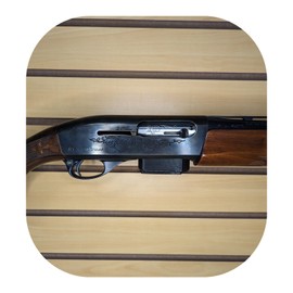 Hammy3DPrints Mount for Remington 1100 - Slatwall | Shotgun Holder Handgun Storage Rack (Dakota with Metal Track Insert, Facing Left)