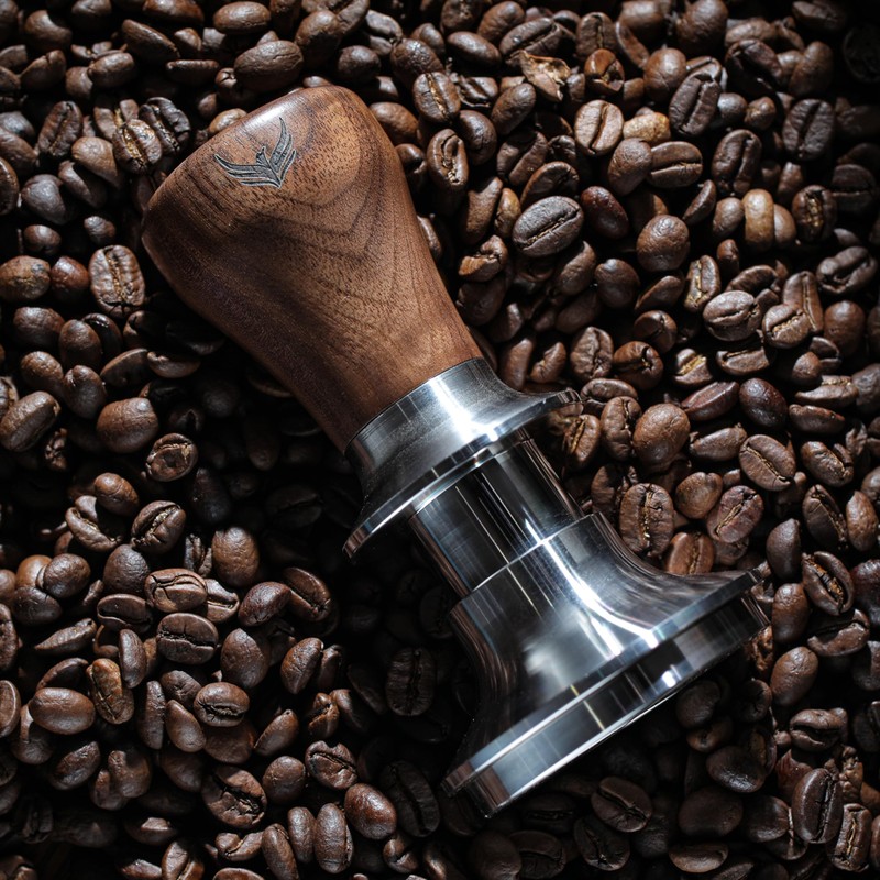 KNODOS 58.5mm Tamper V2 Calibrated Espresso Tamper Walnut Handle, Auto-Leveling