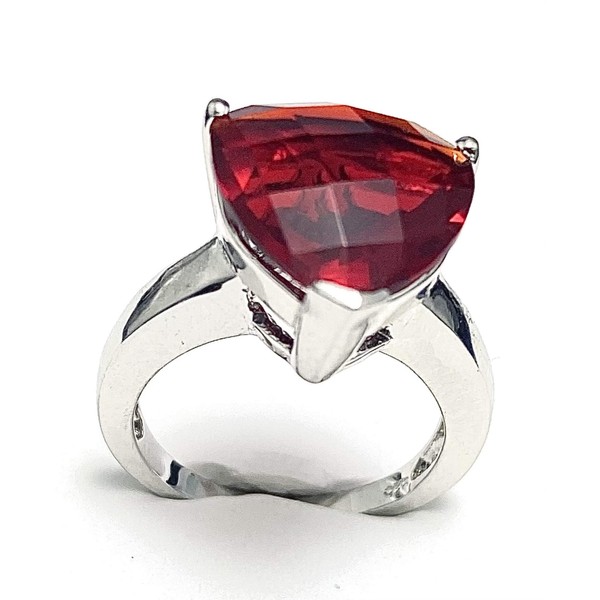 R71010R Simple Style Ruby Red Helenite Trillian Cut 10x10mm 1.956Ct