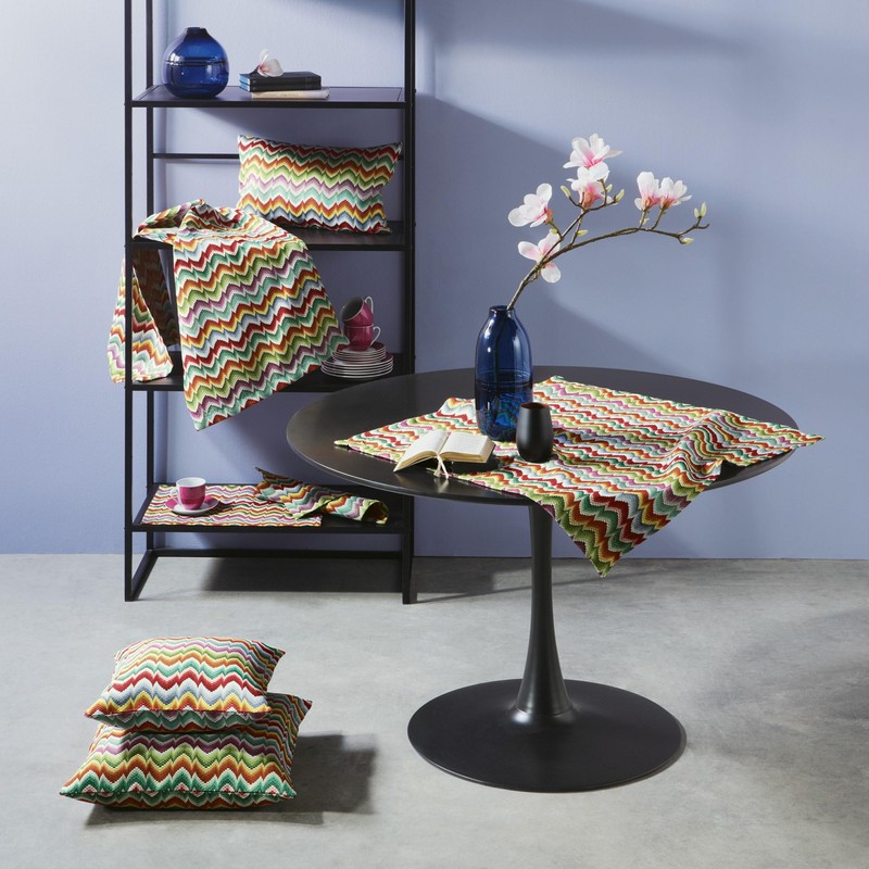 Erwin Müller Tablecloth Wave Colourful Size 85 x 85 cm