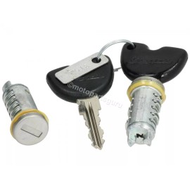 Piaggio (Original OE) 573905 OEM 2 Keys and Tumblers for Vespa LX 50 ET2 ET4 Primavera Sprint S50 S150