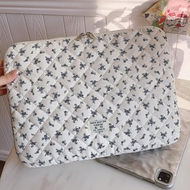 AZURAOKEY Cute Laptop Sleeve 11-15 Inch Laptop Accessories, Maple Leaf Plush Laptop Bag Embroidery Puffy Protective Case Shockproof Aesthetic Quilted Laptop Sleeve Computer Storage Bag