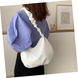 Beavorty Retro Pleated Shoulder Bag for Women Elegant Mini Messenger Handbag with Broadening Strap Design Unique Cloud Shape for Casual Outings and Travel