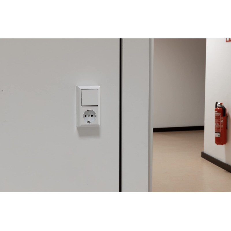 REV 0510156777 PlanoLuxe Surface-Mounted On and Off Switch with Socket,