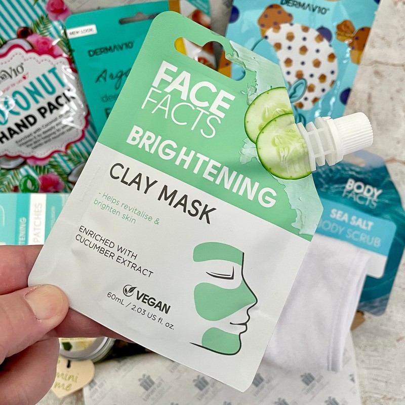 Pamper Gift Set for Women, Head-to-Toe Pamper Time Relaxation Box,
