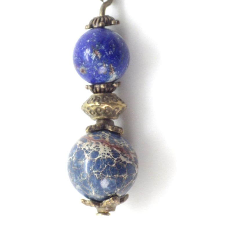 Ohrringe aus blauen kaiserlichen Jaspisperlen und antiken Bronzeperlen