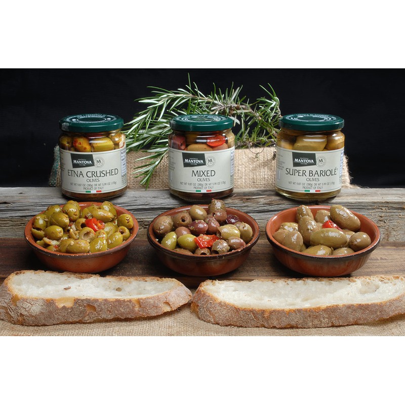 Mantova Etna Crushed Olives in a Spicy Brine with Chili,