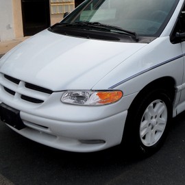 Spec-D Tuning Chrome Headlights Amber Reflector Compatible with 1996-2000 Dodge Grand Caravan, Chrysler Town & Country, Grand Voyager, L+R Pair Head Light Lamp Assembly