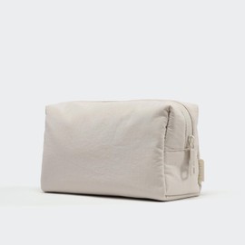 Flyook Large Makeup Bag, Water-Resistant Travel Cosmetic Organizer, Stylish and Versatile Toiletry Pouch (White Opal).