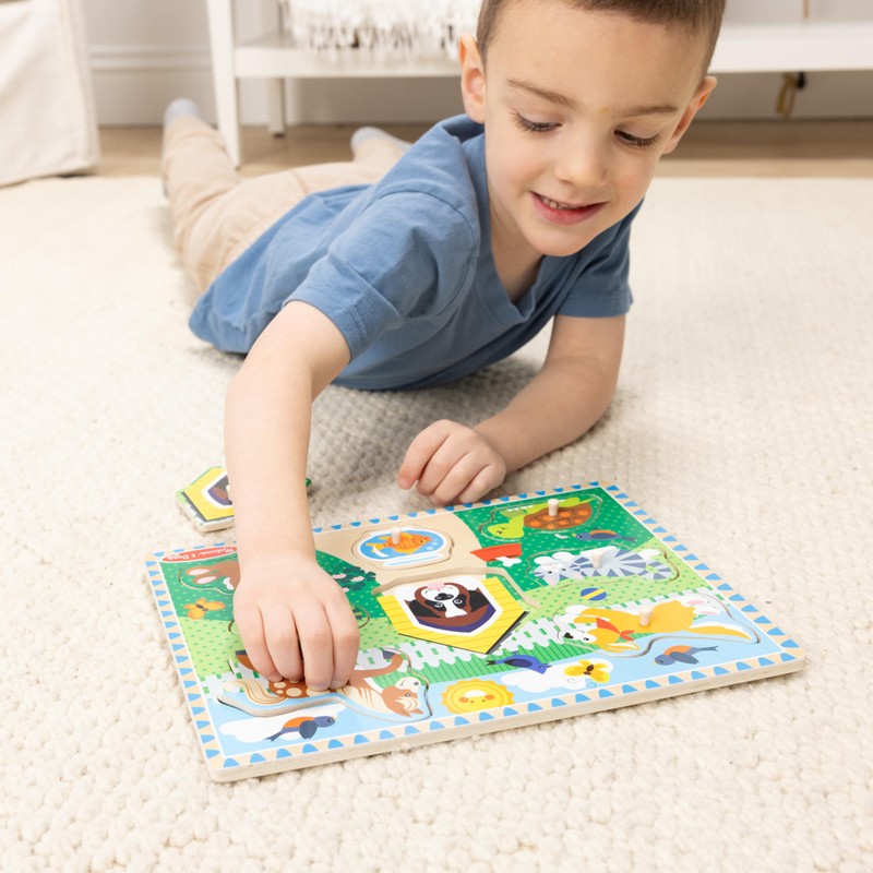 Melissa & Doug Pets Wooden Peg Puzzle (8 pcs)