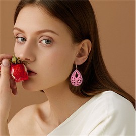 MALOYANVE Bohemian Wood Earrings for Women Handmade Natural Retro Lightweight Teardrop Geometric Hollow Wooden African Dangle Drop Geometric Statement Earrings Boho Vintage Ethnic (Pink)