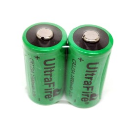 UltraFire Charger + 2x Battery For UltraFire 123 CR123A CR123 R CR17335 CR17345 DL123A NEW