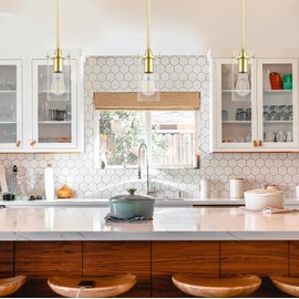 Linea di Liara Effimero Modern Gold Pendant Light Fixtures Over Kitchen Island Sink Lighting Ceiling Hanging Farmhouse Metal Industrial Mini Pendant Lighting Small Clear Glass Shade