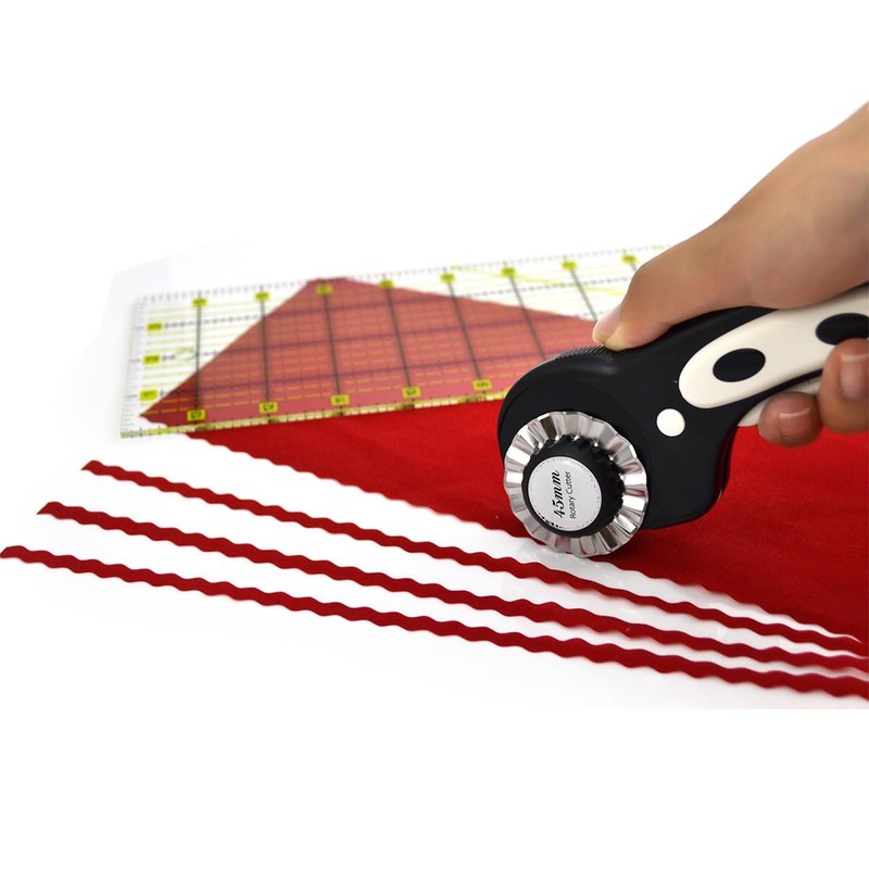 AMASEWART 45mm Crochet Edge Rotary Cutter Blades, Skip Stitch Rotary