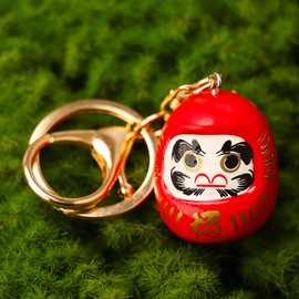 kcrygogo Japanese Style Daruma Keychain - Fortune Bell Charm, Wish Keyring, Purse Accessory - Hand-Painted Lucky Mascot