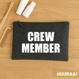 Huuraa Kulturbeutel Crew Member Schriftzug Geschenk 1 Liter Charcoal Filz Crew Member Geschenkidee