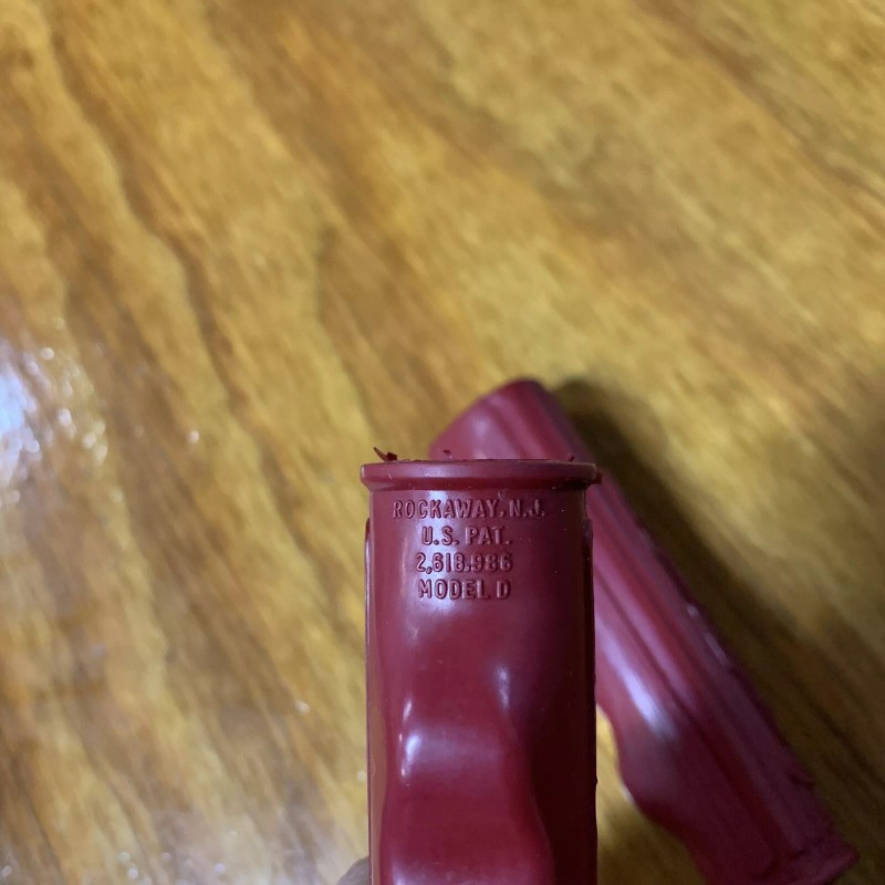 BICYCLE GRIPS WESTERN FLYER SUPER JET RED NOS