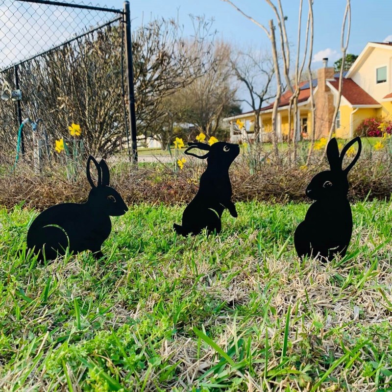 Artistic Rabbit Metal Statue 2D Rabbit Animal Figurine Stakes Outdoor