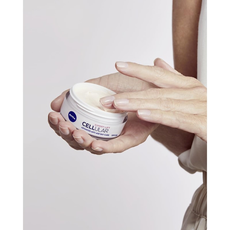 NIVEA Cellular Expert Lift Anti Folding Cream Set for Day
