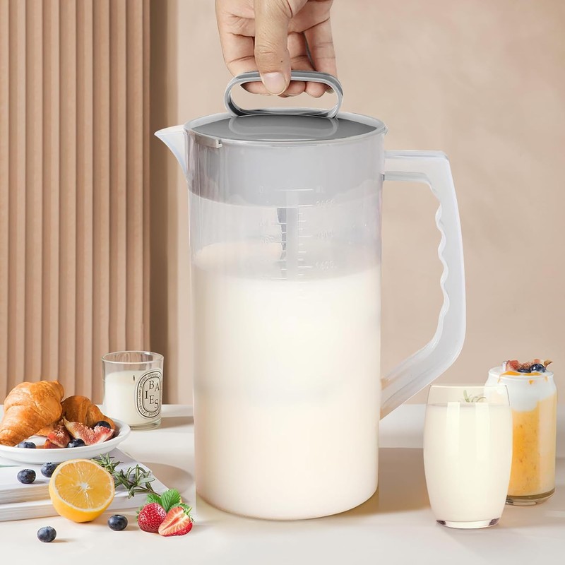 WUWFKUI Mixing Pitcher for Drinks, 2 Quart/ 64oz Plastic Water