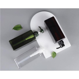 22oz / 650ml Empty Plastic Pump Bottles, Refillable Lotion Soap Dispenser Liquid Container for Kitchen or Bathroom Soaps Shampoo and Body Wash, 2 Pack Clear