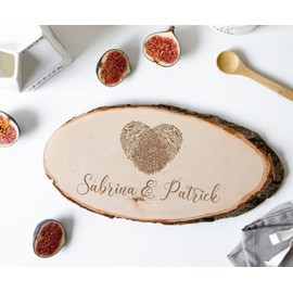 Personalisiertes Frühstücksbrettchen Rinde mit Namen und Motiv | Geschenk zur Hochzeit für Brautpaar | Valentinstag