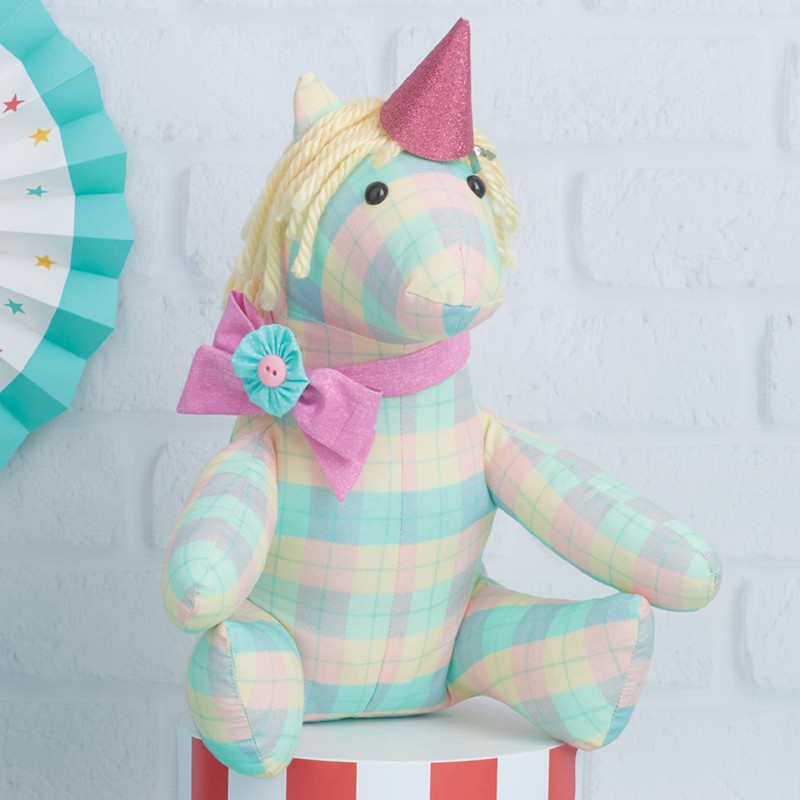 Simplicity SS9498OS Easy Plush Stuffed Animals Sewing Pattern Kit, Code