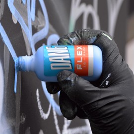 DANG Flex 15 White Paint Marker, 60ml Refillable Graffiti Mop, Alcohol Based Multi Surface Graffiti Supplies, White Paint Markers Permanent for Glass, Metal, Wood, Paper, 15mm Flex Nib