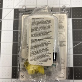 Lutron S-600H-WH Skylark 600-Watt Single Pole Slide Dimmer Incandescent/H