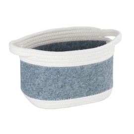 WENKO Bea M Felt Basket with Two White Handles, Made from Recycled Polyester Felt in Light Grey with White Wicker Design, 80% Polyester / 20% Cotton, 5 Litres, 24 x 16 x 16 cm