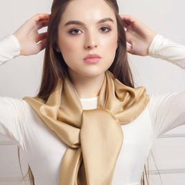 AWOCAN 2PCS große Satin Square Kopftuch Satin Kopftücher Vintage Square Schal Bandanas Seide Satin Haar Wrapping Schals für Frauen 35Inch/90CM (khaki+schwarz)