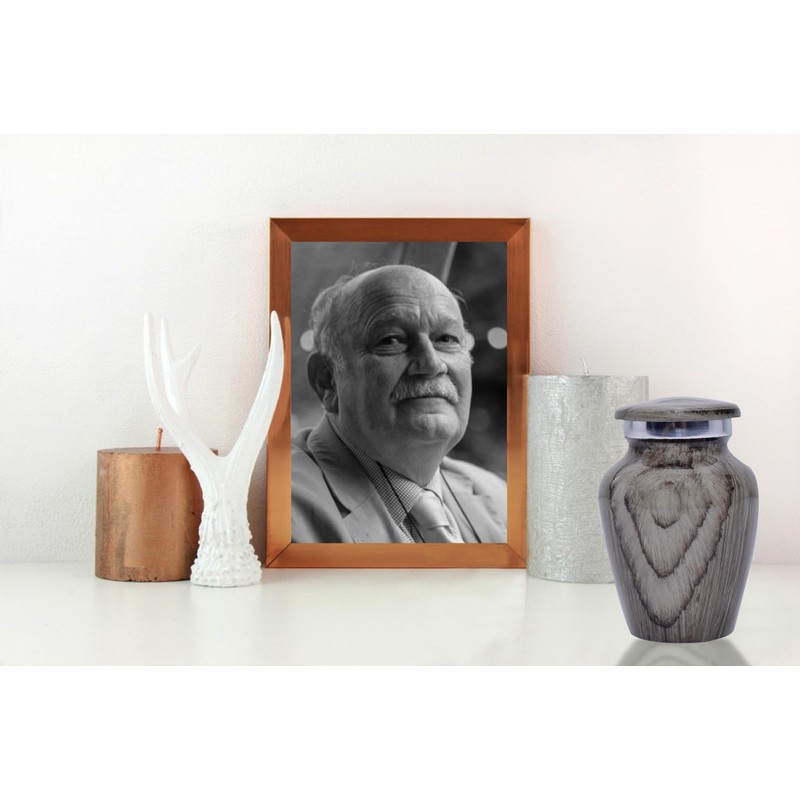 BOLD & DIVINE Wooden Textured Theme Keepsake Urn | Human