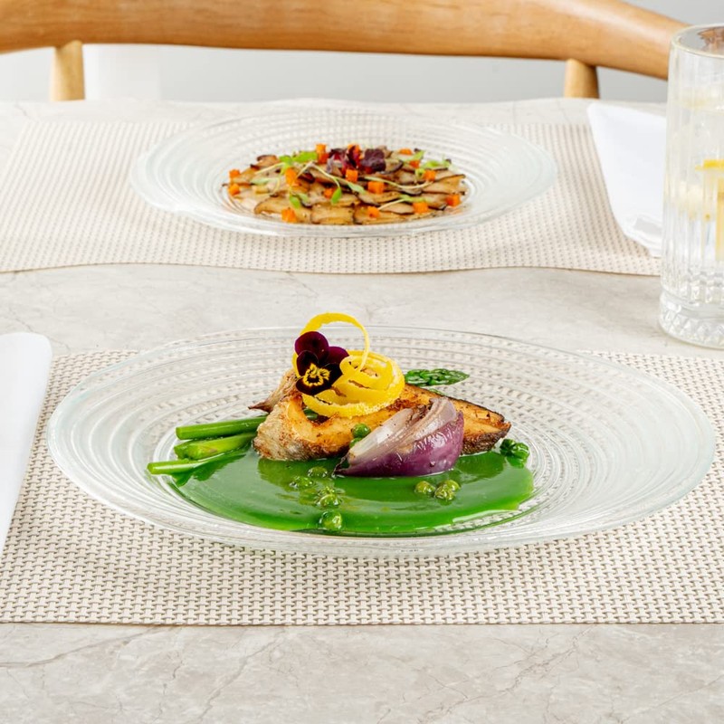 Restaurantware Vetri 11.8 x 11.8 x 1.2 Inch Glass Serving