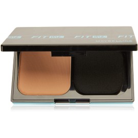Maybelline Base de Maquillaje en Polvo Fit Me, TRUE BEIGE 235, 9 gr, controla brillo por 24h, con protector solar, resistente al agua, sudor y humedad