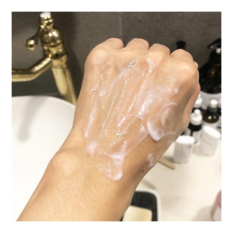 Cheongdae Oil Indirubin Gosselin Steamed Moisturizing Cream Balm / 청대오일
