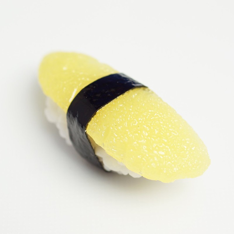 FLAVORBOX Kazunoko Nigiri - Food Sample Sushi Magnet