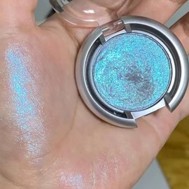 KARLOR Highlighter Powder Palette Metallic Blue Eyeshadow Glitter Eyelid Highlighter Gradient Pearlescent Face Glitter Makeup Single Eyeshadow Shimmer Shiny Punk Glow Makeup (02#Blue)