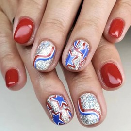 4th of July Press on Nails Short Square Fake Nals with Stars Swirl Designs Silver Glitter Glue on Nails Press ons Red False Nails Glossy Independence Day Artificial Stick on Nails for Women 24 Pcs