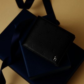 Hazzys (신세계센텀점)GOLDEN LANE 블랙 음각패턴 소가죽 머니클립 HJWA5E562BK (Shinsegae Centum) GOLDEN LANE Black Embossed Pattern Cowhide Money Clip HJWA5E562BK