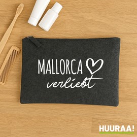Huuraa Kulturbeutel Mallorca verliebt Geschenk 1 Liter Charcoal Filz Mallorca Geschenkidee